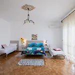 Bed & Breakfast Controvento Sea View