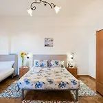 Bed & Breakfast Controvento Sea View