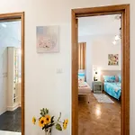 Bed & Breakfast Controvento Sea View 4*