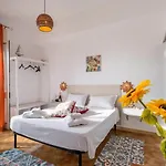 Controvento Sea View Bed & Breakfast