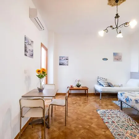 Controvento Sea View Отель типа 