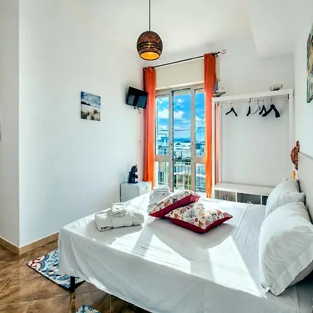 Controvento Sea View Отель типа 