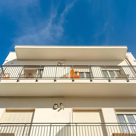 Controvento Sea View Отель типа 