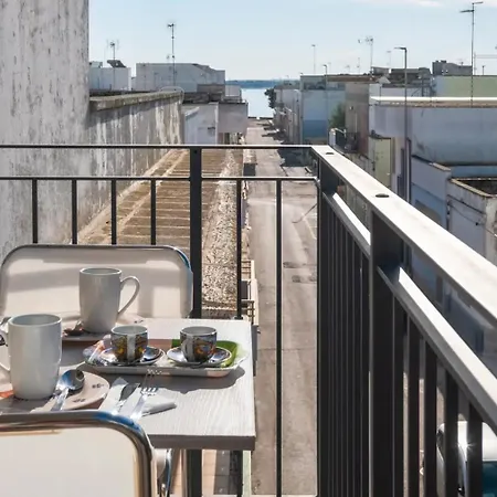 B&B Controvento Sea View 4*