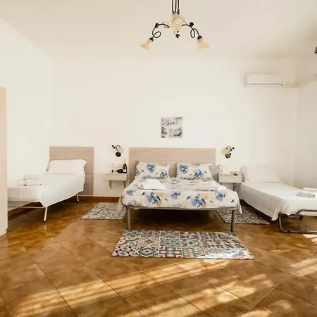 Controvento Sea View 4*