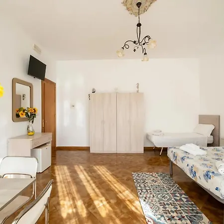 Controvento Sea View Bed & Breakfast 4*