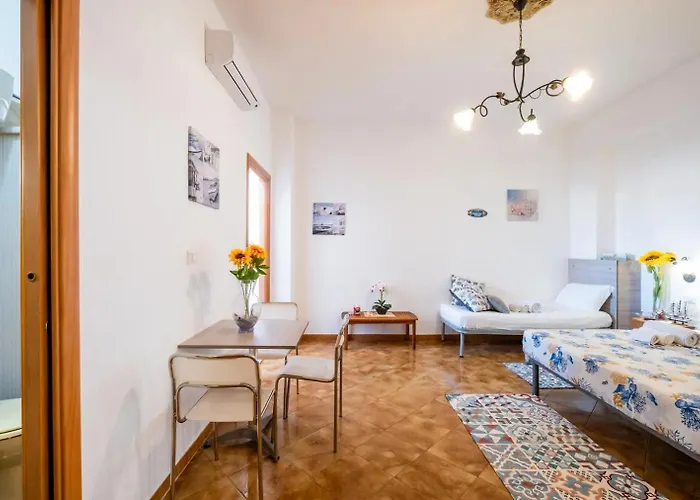 Controvento Sea View Bed and Breakfast 4*