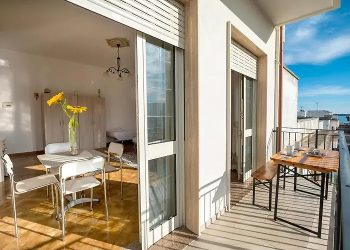 Controvento Sea View Bed and Breakfast